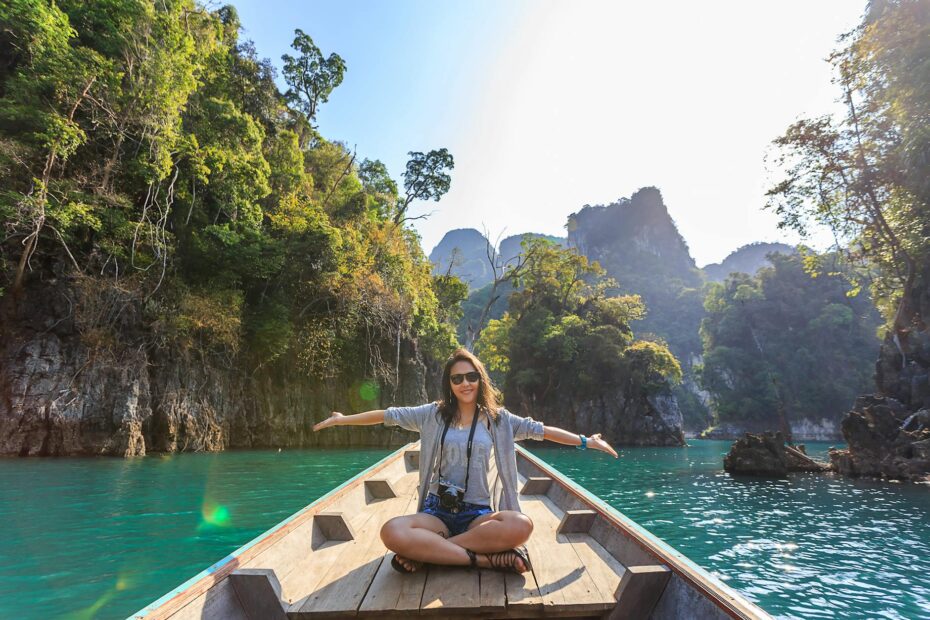 learn Spanish to save money when you travel